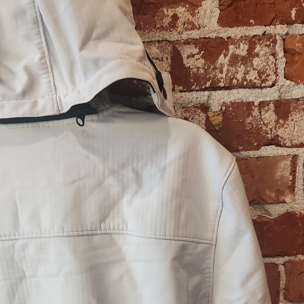 Men's White Performance Jacket - Picture 9 of 10